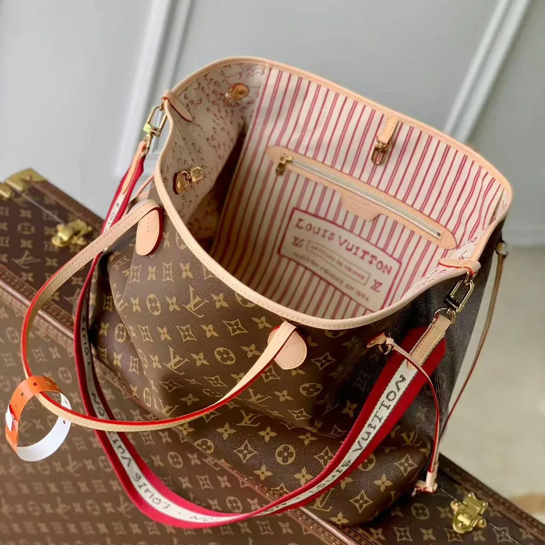 M15124 Neverfull Bandoulière Inside Out GM Tote Handbag Monogram Coated Canvas