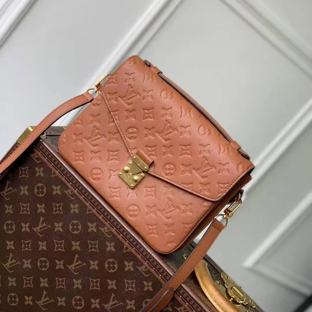 M12711 Pochette Métis Handbag Monogram Empreinte Leather