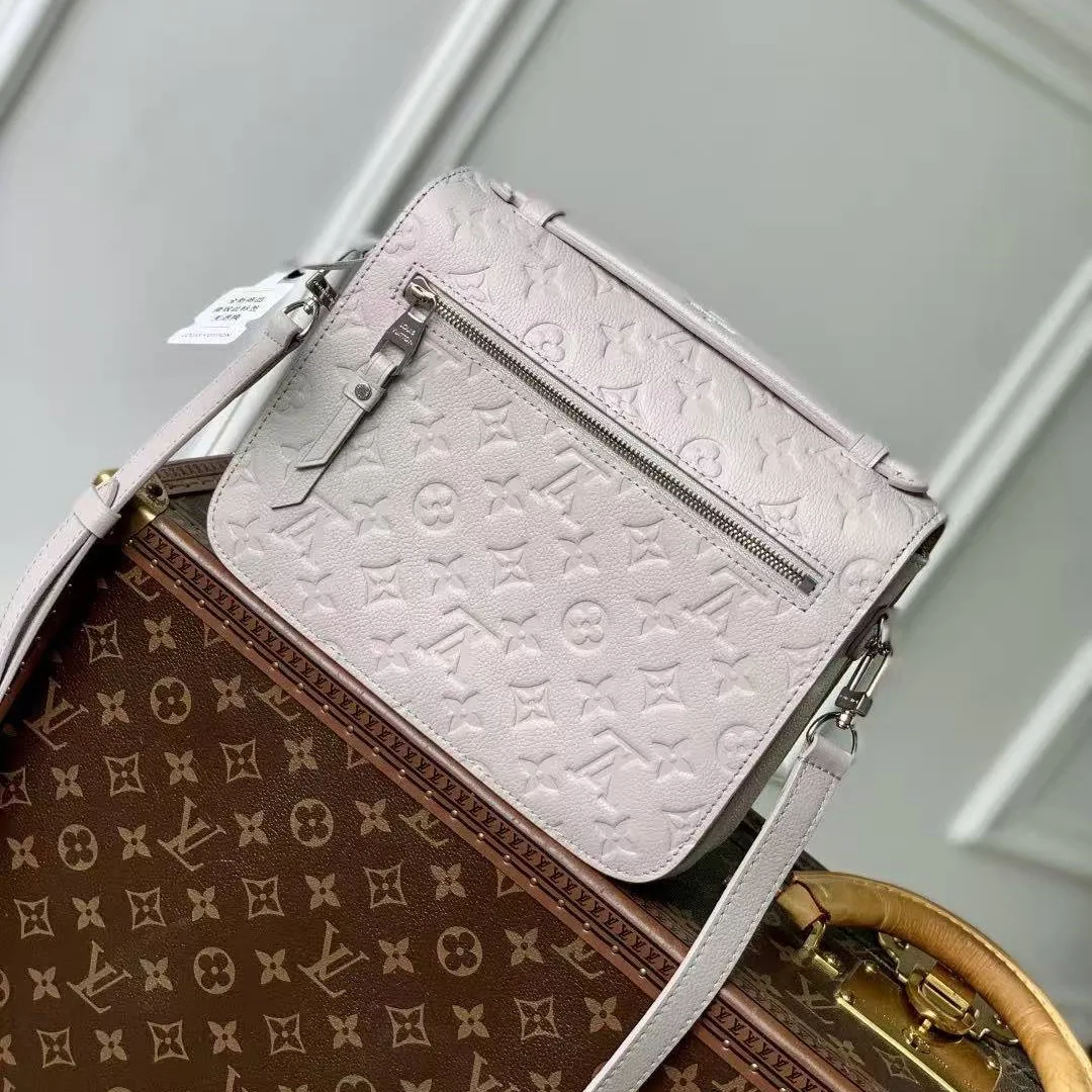 M13481 Pochette Métis Handbag Monogram Empreinte Leather