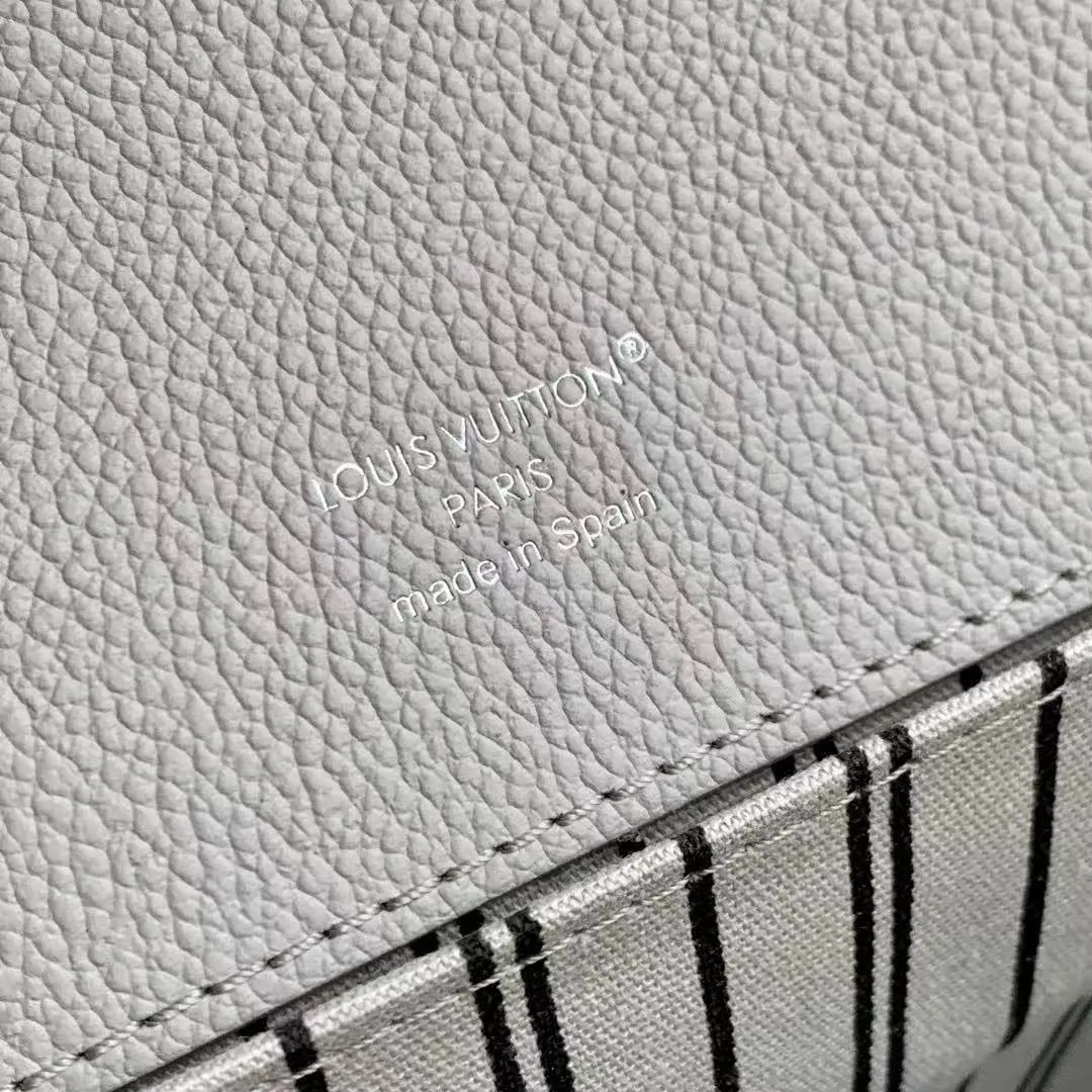 M13481 Pochette Métis Handbag Monogram Empreinte Leather