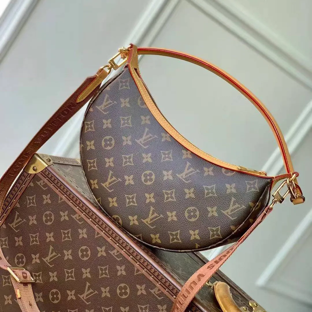 M12939 Looping Handbag Monogram Coated Canvas