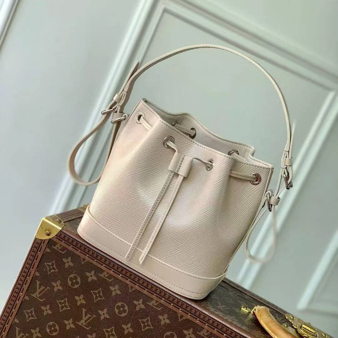 M12848 Noé BB Handbag Epi Leather