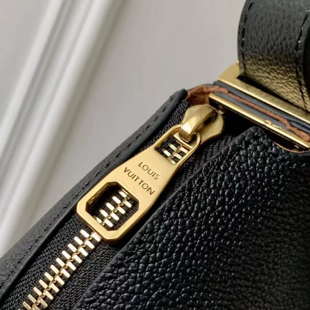 M14417 Low Key Cookie MM Handbag 01