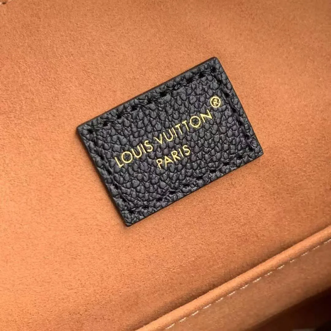 M14417 Low Key Cookie MM Handbag 01