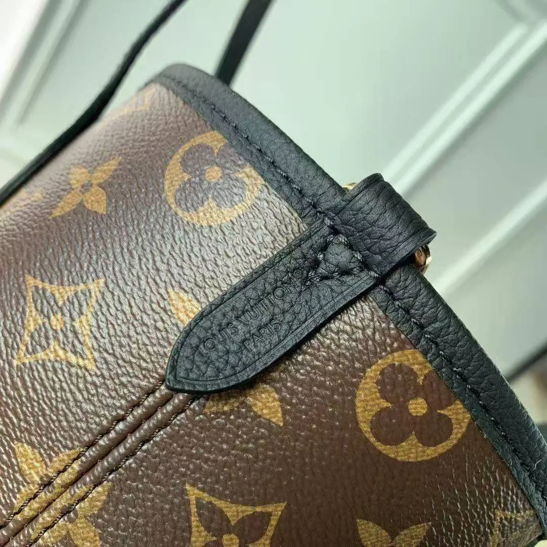 M12099 Reversible Neverfull Bandoulière Inside Out BB Monogram Handbag