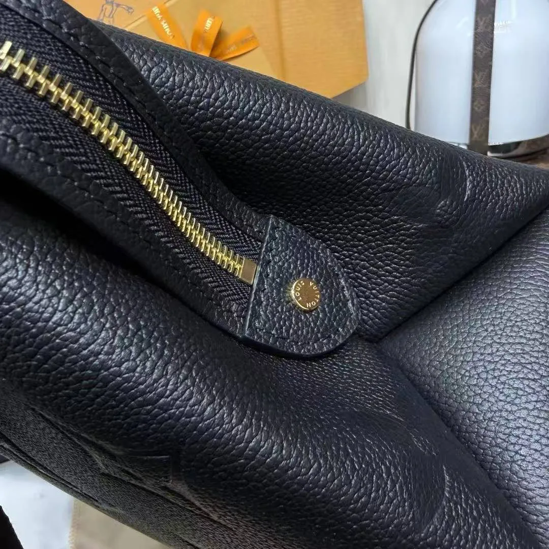 M58916 Petit Palais Handbag Monogram Empreinte Leather