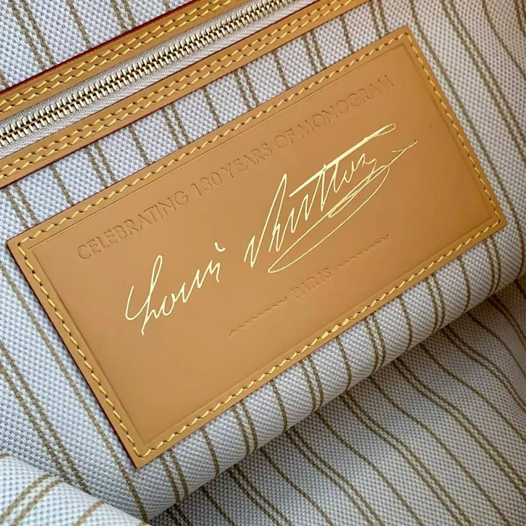 M27521 Neverfull MM Monogram Handbag