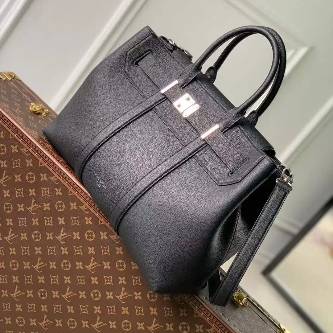 M23153 Georges Tote MM Men's Bag Cuir Millésime Calfskin Leather