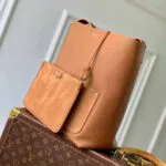 M26745 Verso Hobo Touch Calfskin Leather Men's Bag - M21890 1 M26745 Verso Hobo Touch Calfskin Leather Men's Bag