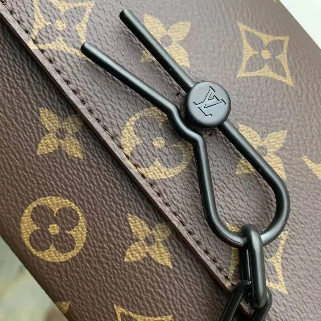 M83613 Steamer Wearable Wallet Monogram Coated Canvas Men's Bag