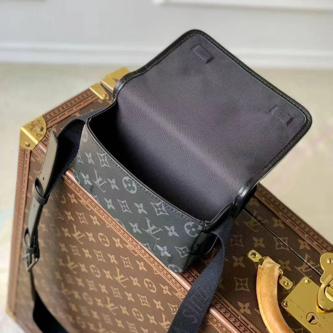 M12599 Bosphore Wearable Wallet Monogram Eclipse Coated Canvas Men's Bag