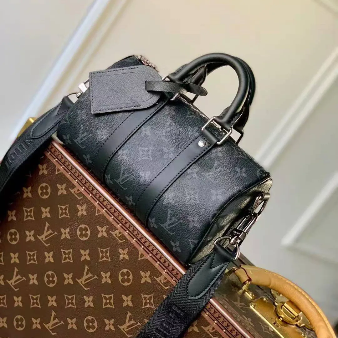M46271 Keepall Bandoulière 25 Monogram Eclipse Reverse Coated Canvas Men's Bag