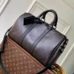 M28370 Keepall Bandoulière 35 Monogram Midnight Coated Canvas Men's Bag - M15249 1 M28370 Keepall Bandoulière 35 Monogram Midnight Coated Canvas Men's Bag