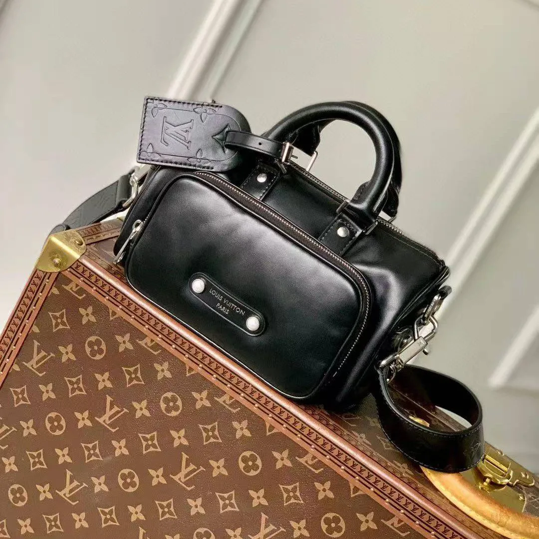 M13988 Keepall Cargo Bandoulière 25 Calf Leather Men's Bag