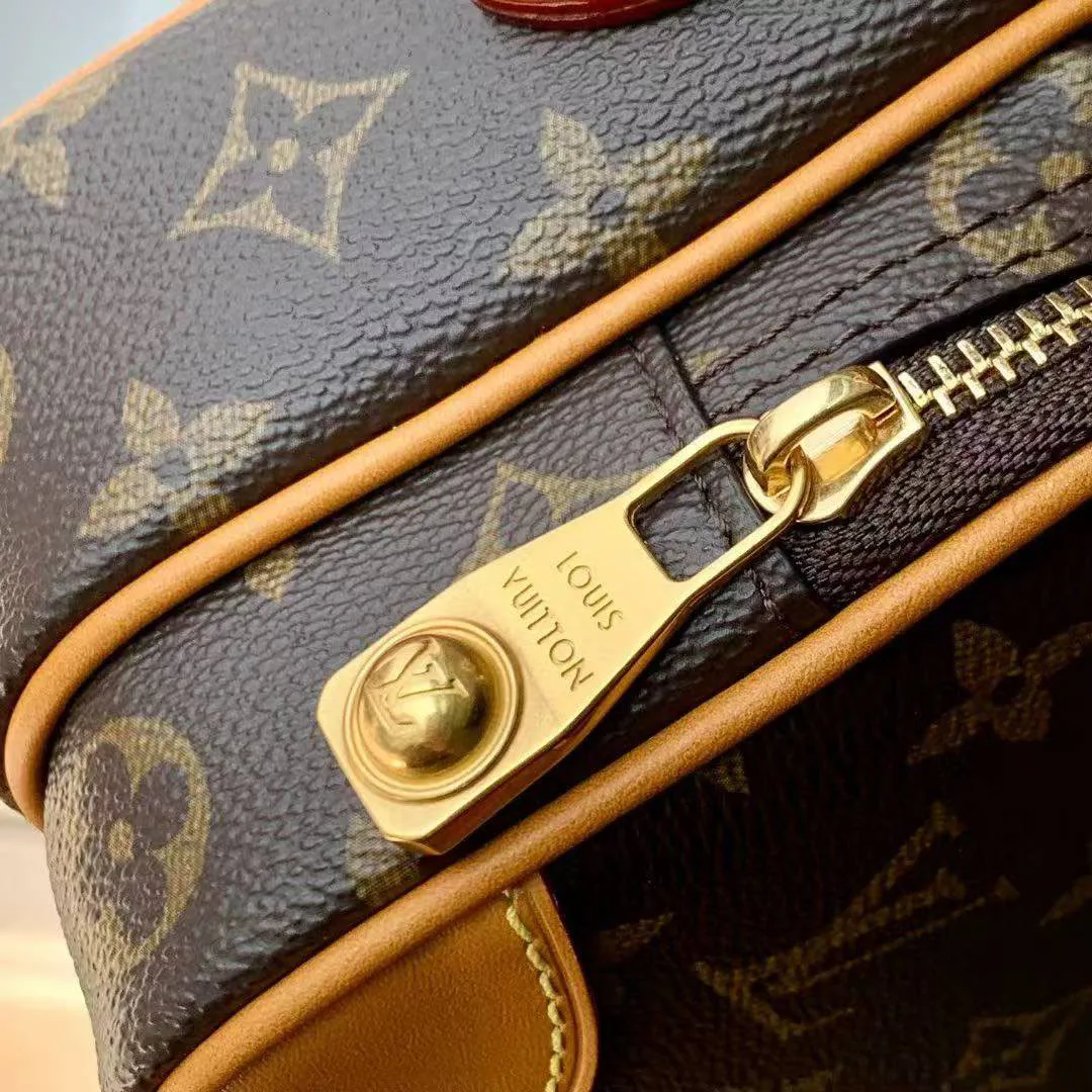 M14016 Nil Messenger Monogram Coated Canvas Men's Bag