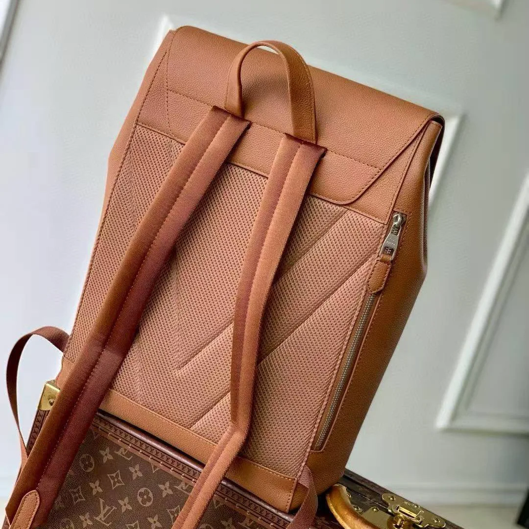 M26023 Fastline Backpack Men's Bag Waxy Calfskin