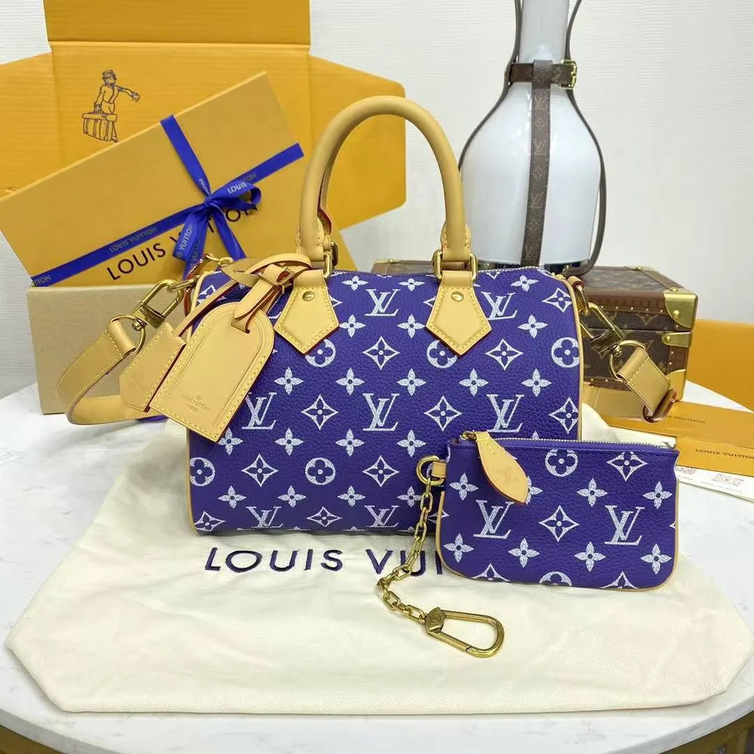 M11562 Speedy P9 Bandoulière 25 Amethyst Purple Monogram Calf Leather Men's Bag