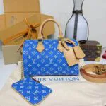 M24424 Speedy P9 Bandoulière 25 Blue Monogram Calf Leather Men's Bag - M11562 1 M24424 Speedy P9 Bandoulière 25 Blue Monogram Calf Leather Men's Bag