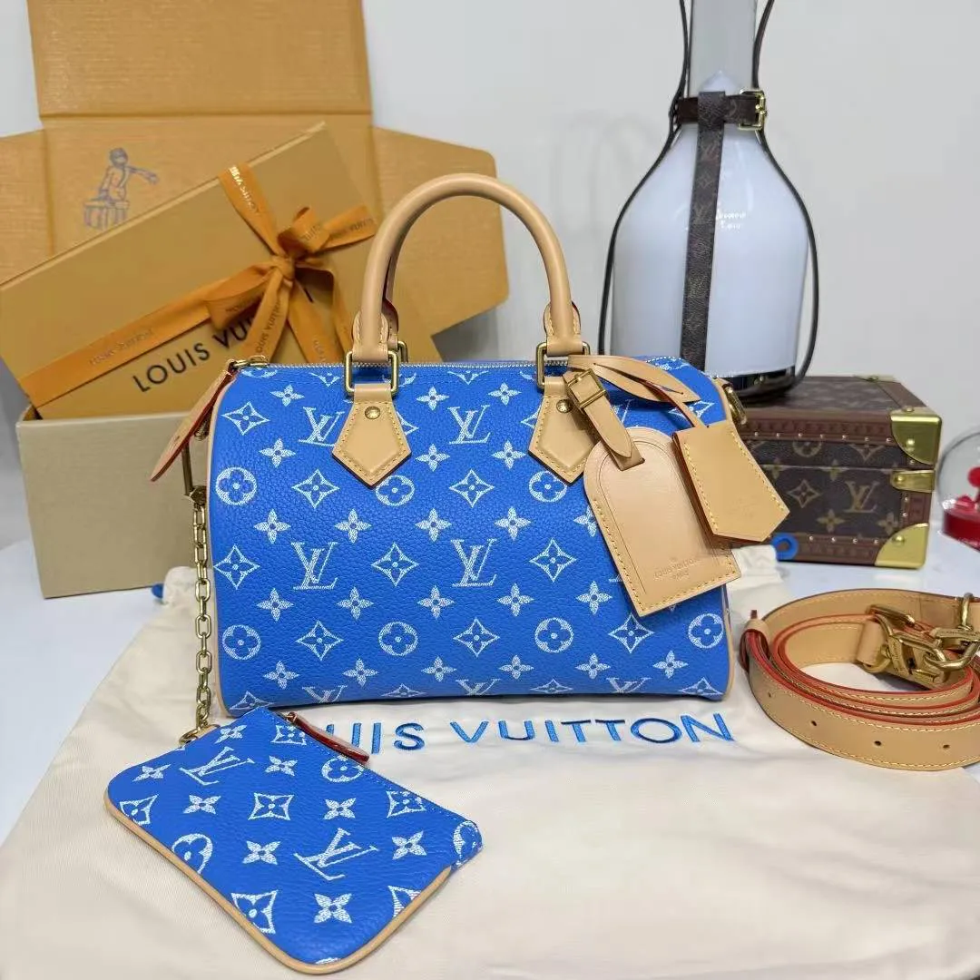 M24424 Speedy P9 Bandoulière 25 Blue Monogram Calf Leather Men's Bag