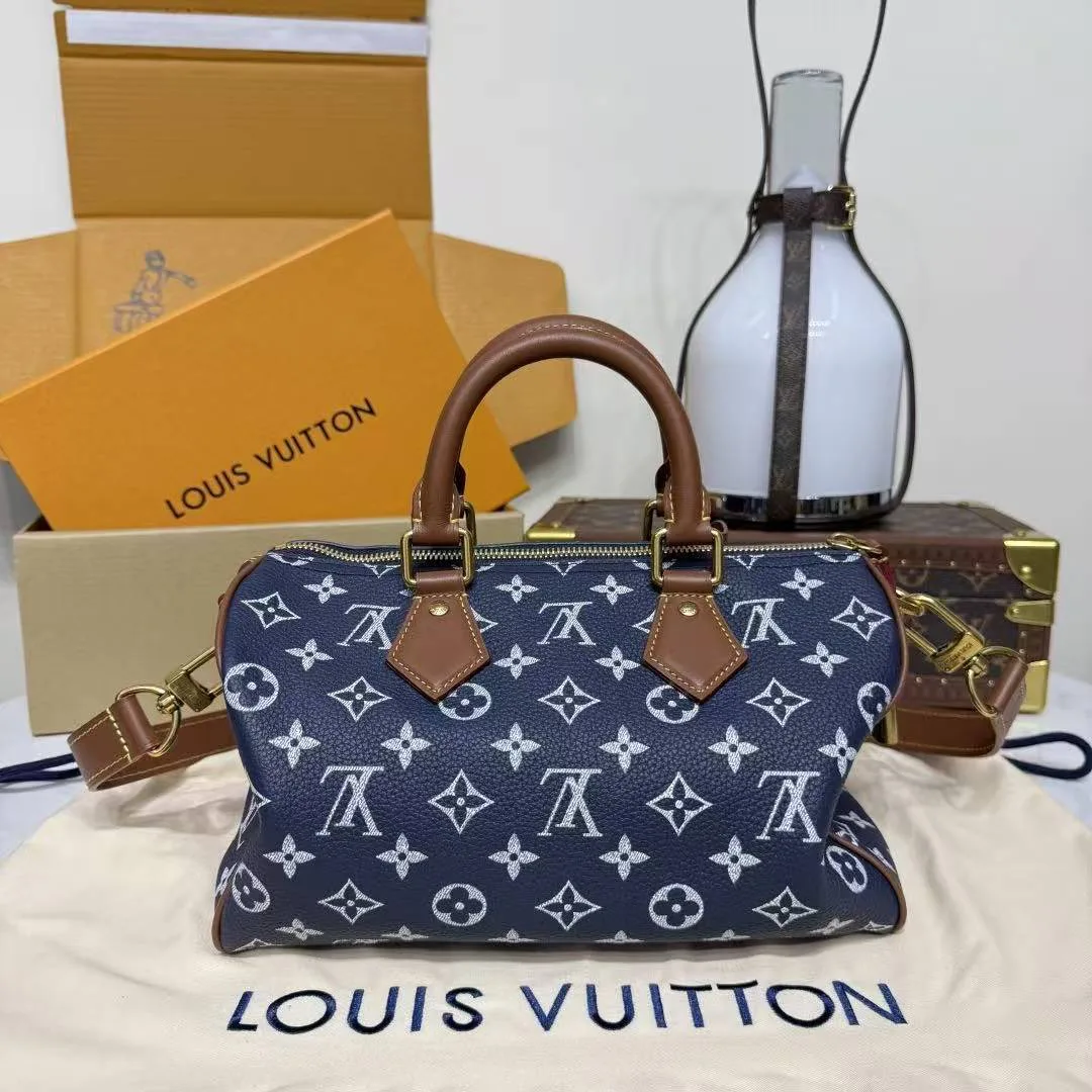 M15278 Speedy P9 Bandoulière 25 Indigo Blue Monogram Calf Leather Men's Bag
