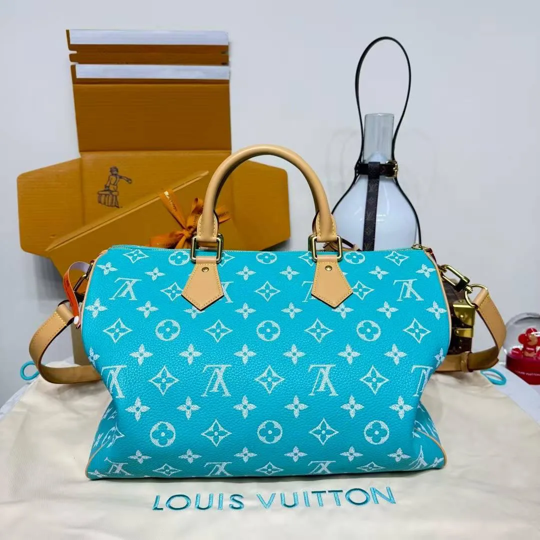 M11564 Speedy P9 Bandoulière 40 Turquoise Monogram Calf Leather Men's Bag