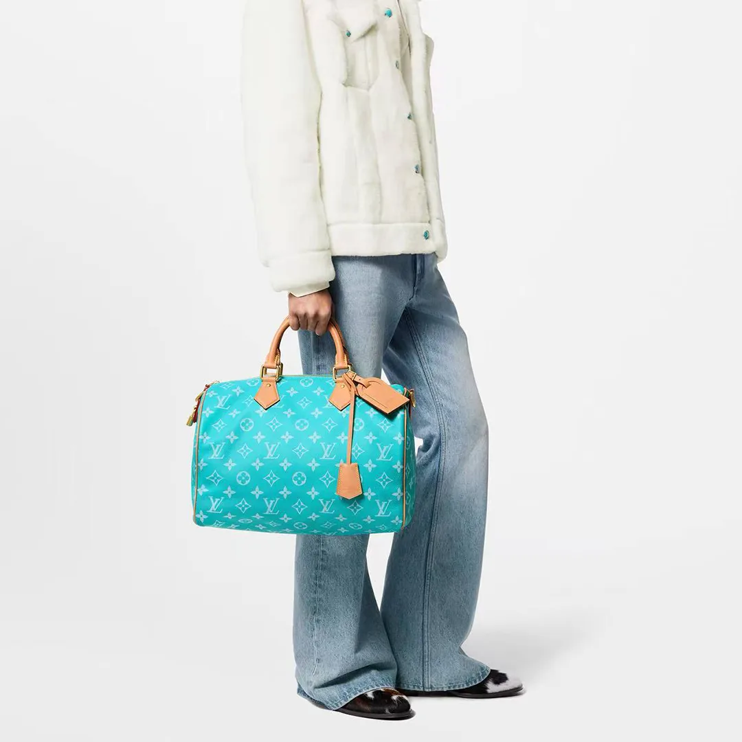 M11564 Speedy P9 Bandoulière 40 Turquoise Monogram Calf Leather Men's Bag