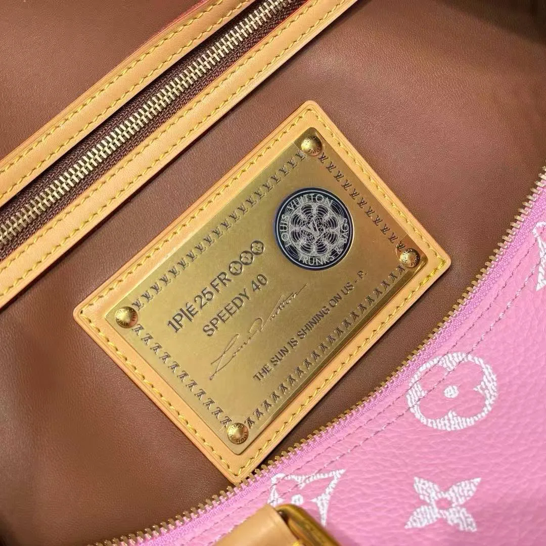 M13918 Speedy P9 Bandoulière 40 Candy Pink Monogram Calf Leather Men's Bag