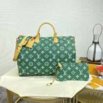 M46991 Speedy P9 Bandoulière 50 Green Monogram Calf Leather Men's Bag - M11565 2 M46991 Speedy P9 Bandoulière 50 Green Monogram Calf Leather Men's Bag