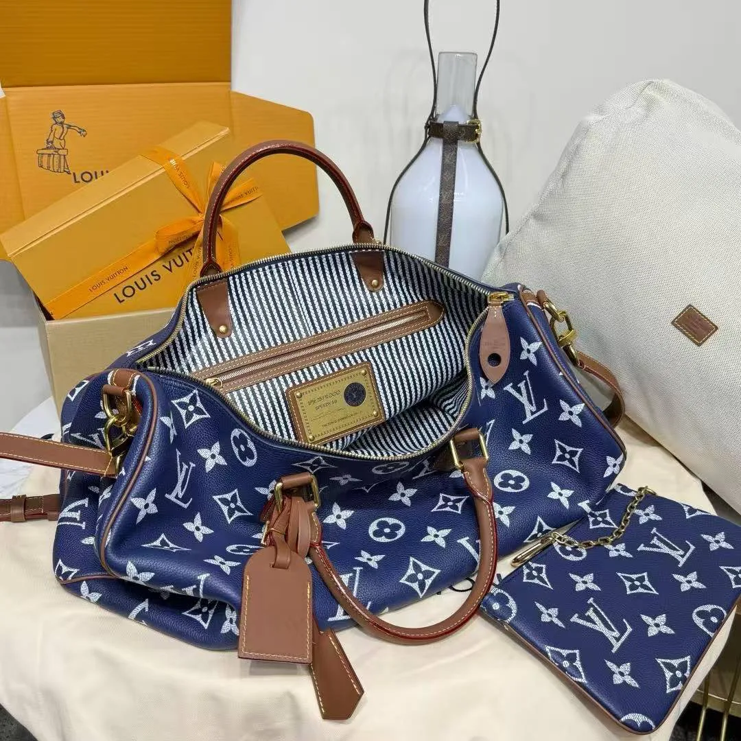 M15285 Speedy P9 Bandoulière 50 Indigo Blue Monogram Calf Leather Men's Bag