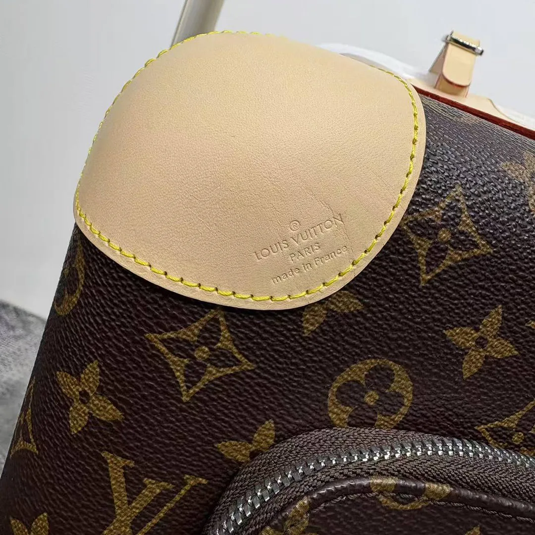 M13770 Horizon Business Monogram Coated Canvas Rolling Luggage