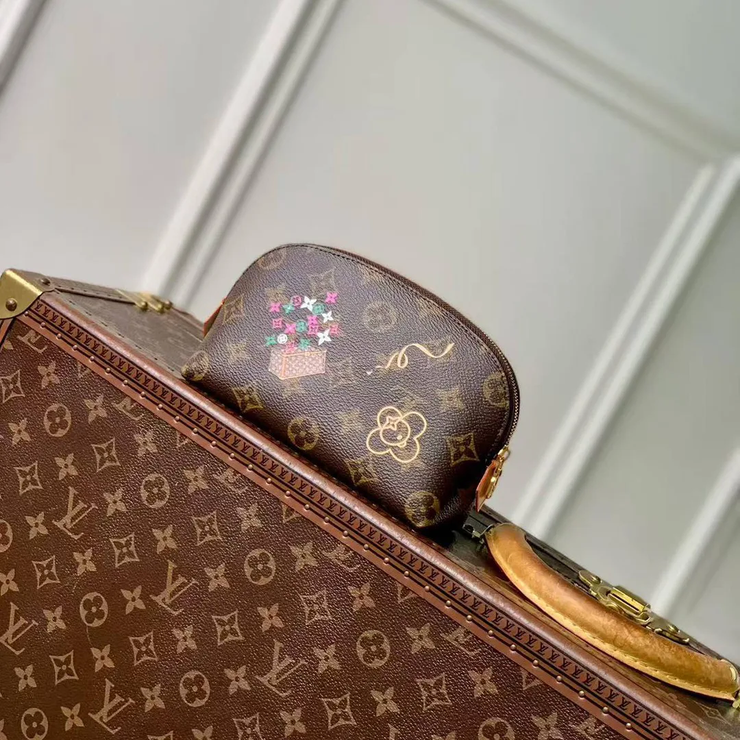 M15359 Cosmetic Pouch PM Monogram Vivienne Coated Canvas