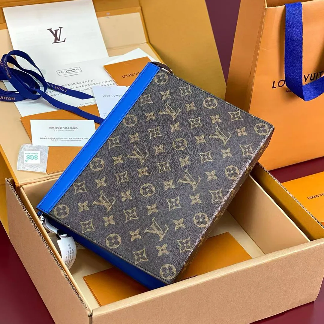 M12819 Pochette Voyage MM Monogram Macassar Coated Canvas