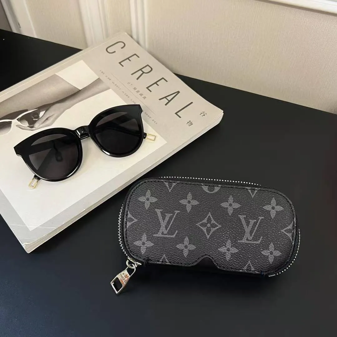 GI0654 Sunglasses Pouch GM Monogram Eclipse Coated Canvas