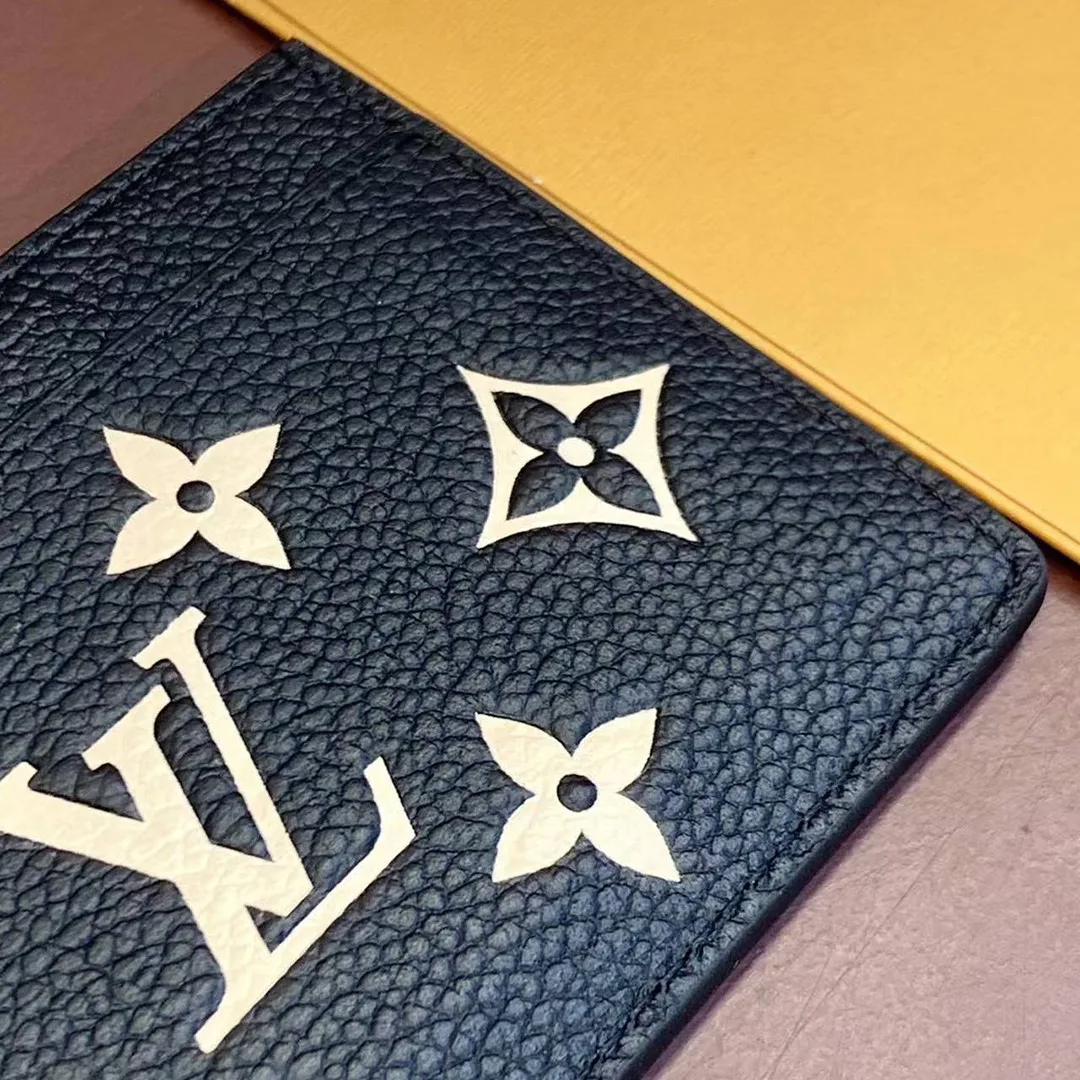 M81022 Card Holder Monogram Empreinte Leather