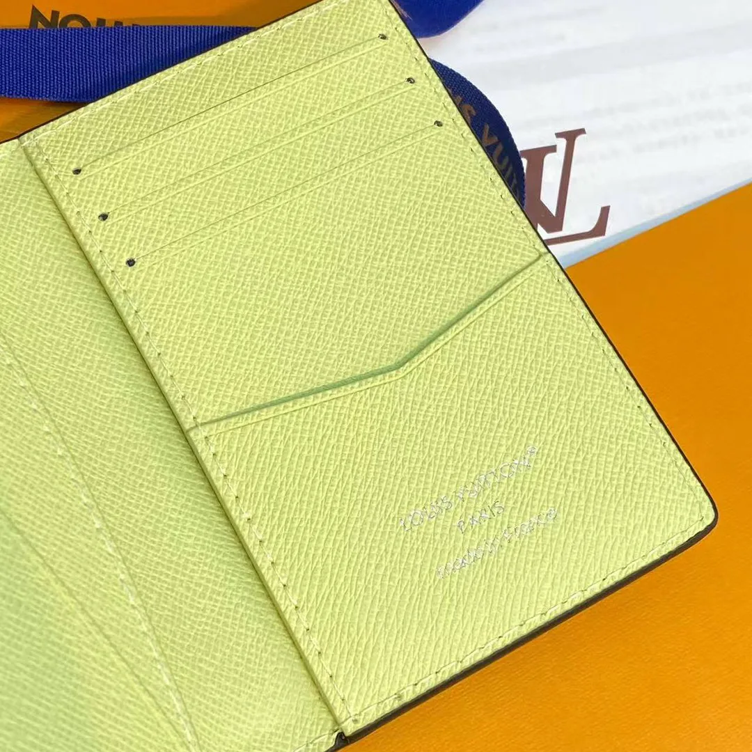 M14113 Pocket Organizer Monogram Taiga Leather