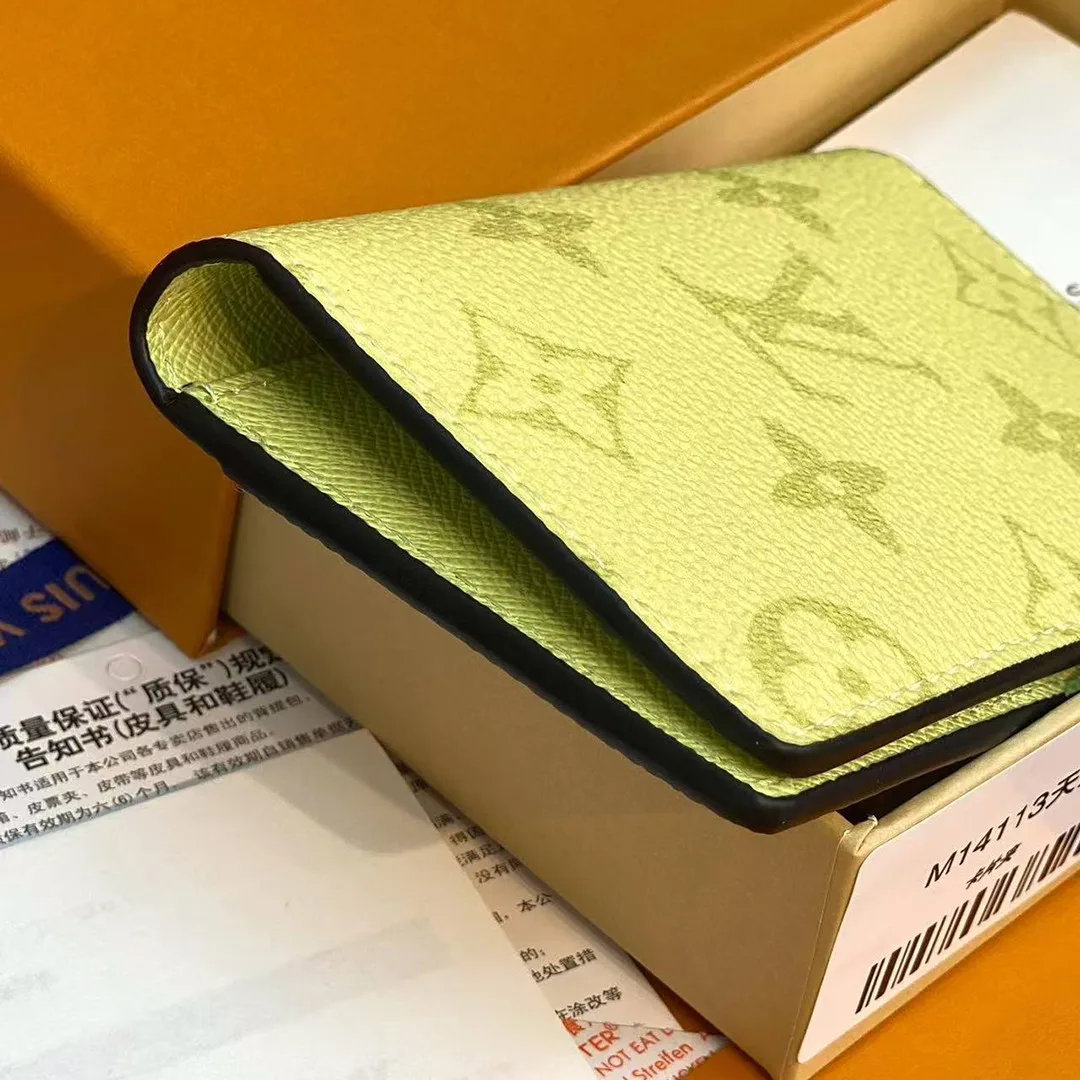 M14113 Pocket Organizer Monogram Taiga Leather