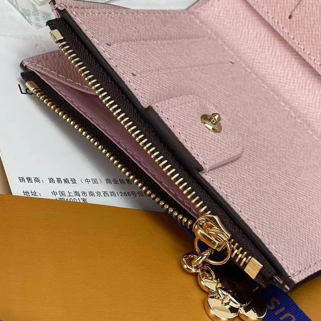 M15334 Lisa Wallet Vivienne Monogram Coated Canvas