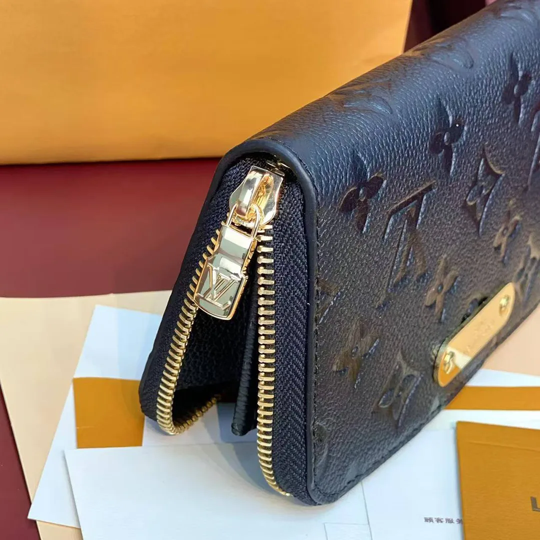 M12425 Margot Wallet Monogram Empreinte Leather