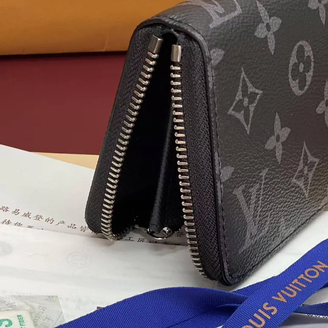 M11611 Zippy Wallet Horizontal Monogram Eclipse Coated Canvas