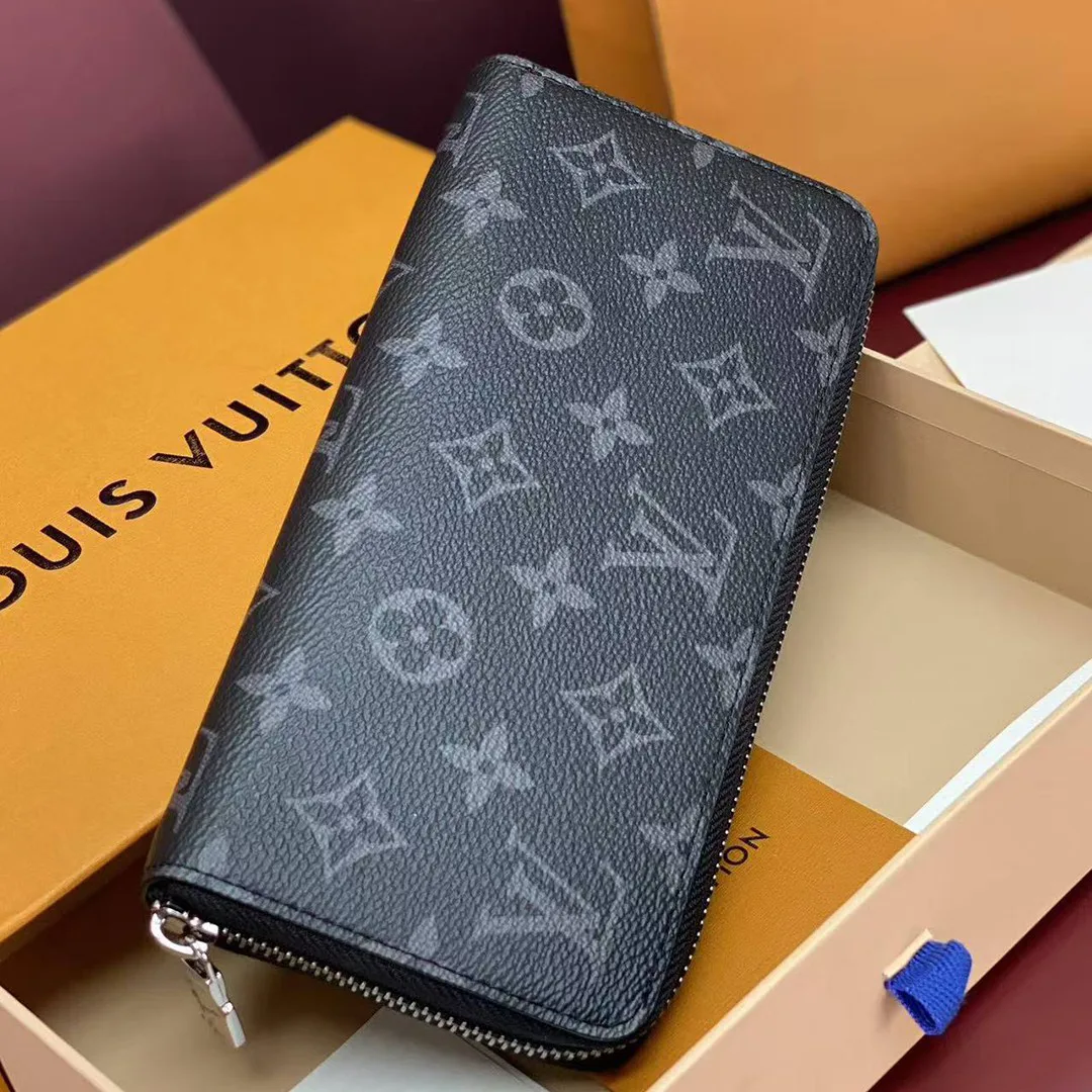 M11611 Zippy Wallet Horizontal Monogram Eclipse Coated Canvas