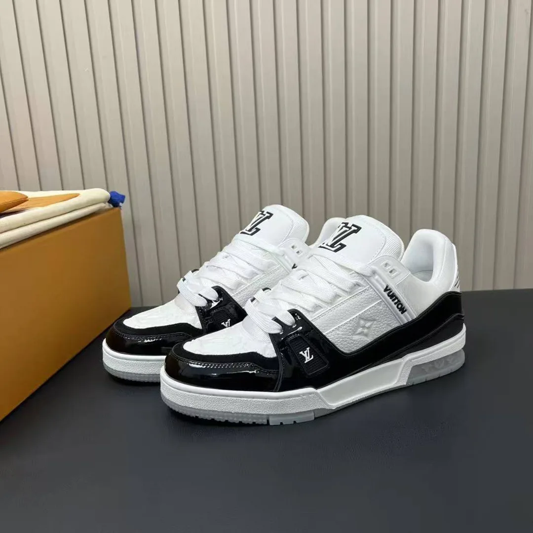 1AJ130 L.V Trainer Sneaker Monogram Grained Calf Leather Patent Leather