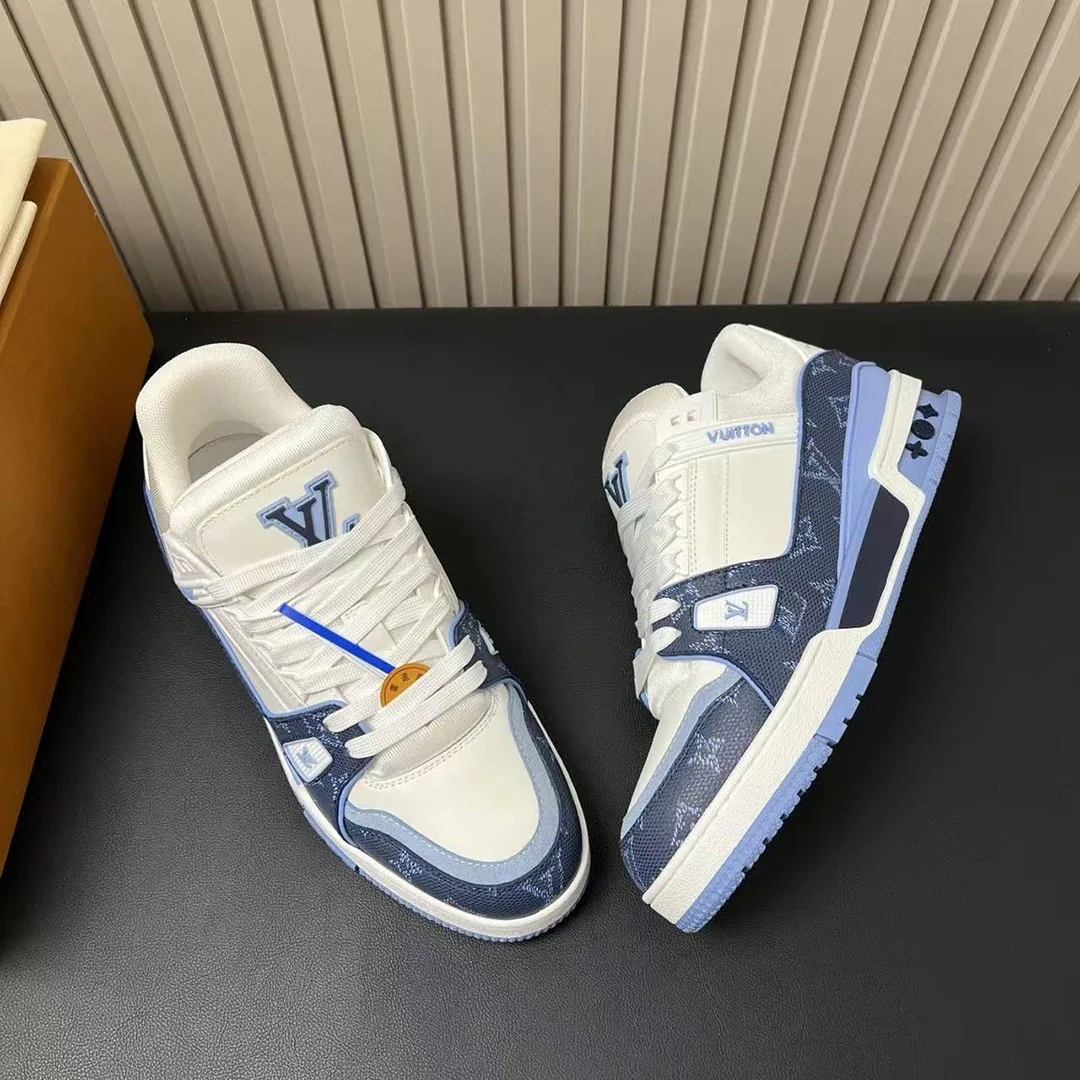 1AJQLF L.V Trainer Sneaker Monogram Grained Calf Leather Plain Calf Leather