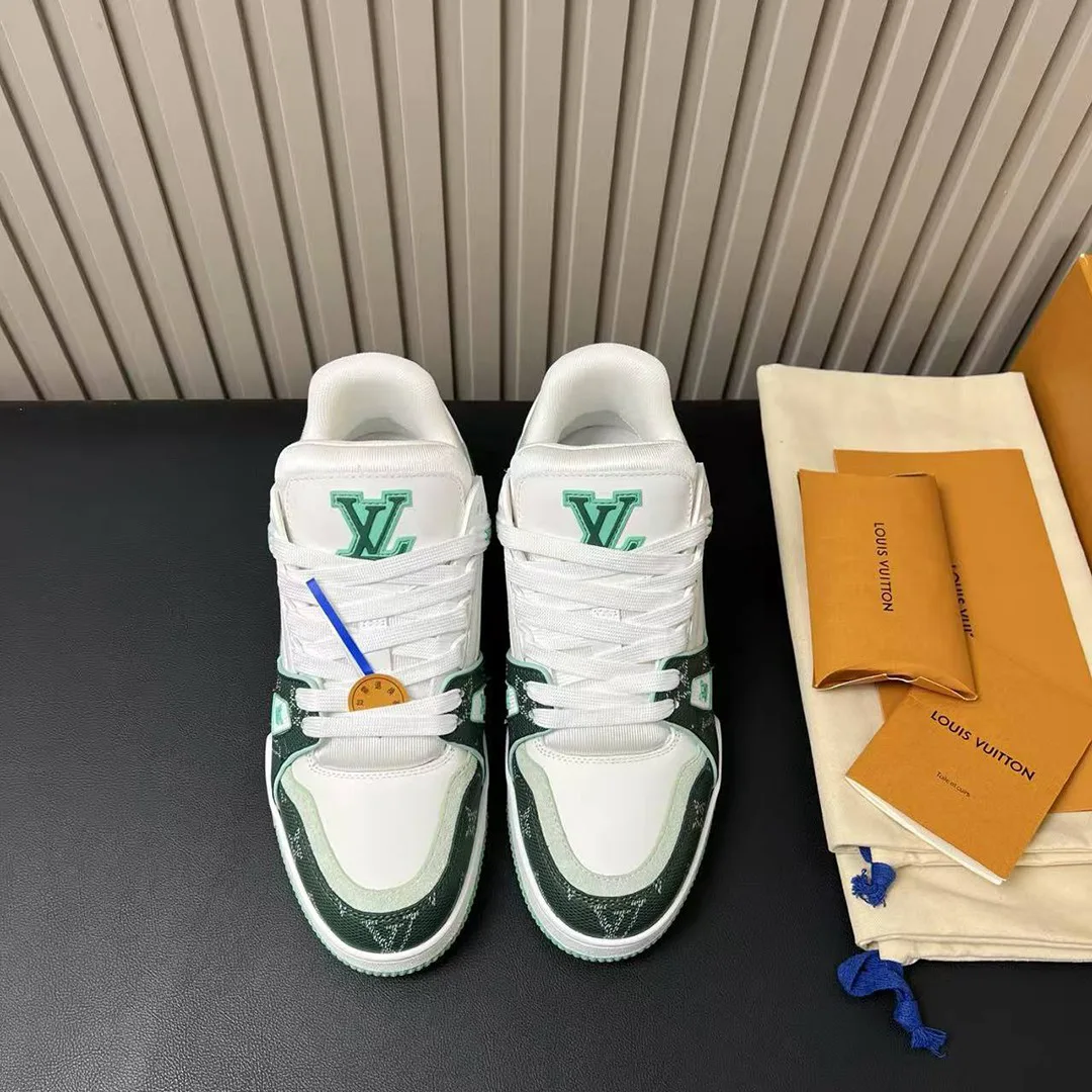 1AJQLZ L.V Trainer Sneaker Monogram Grained Calf Leather Plain Calf Leather