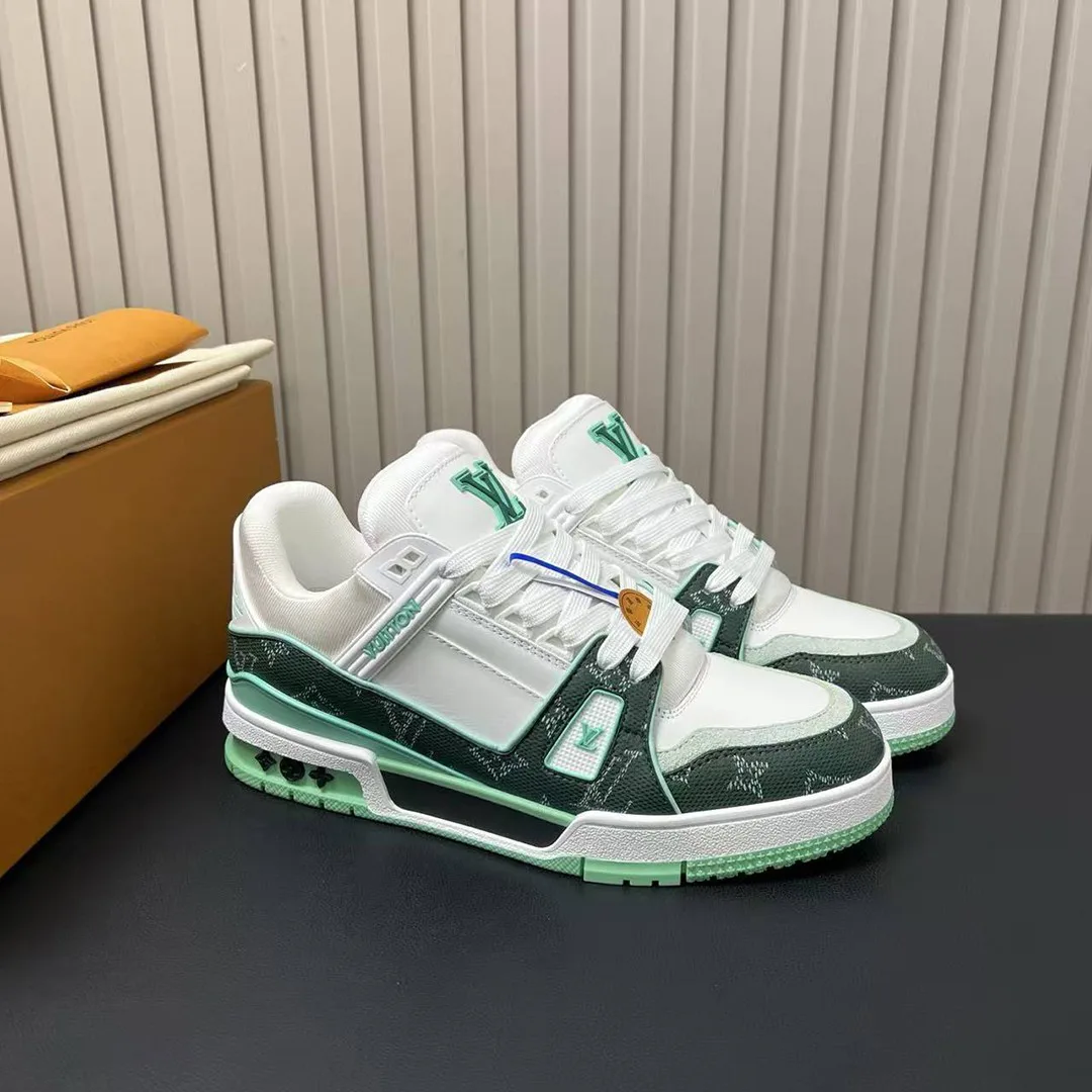 1AJQLZ L.V Trainer Sneaker Monogram Grained Calf Leather Plain Calf Leather