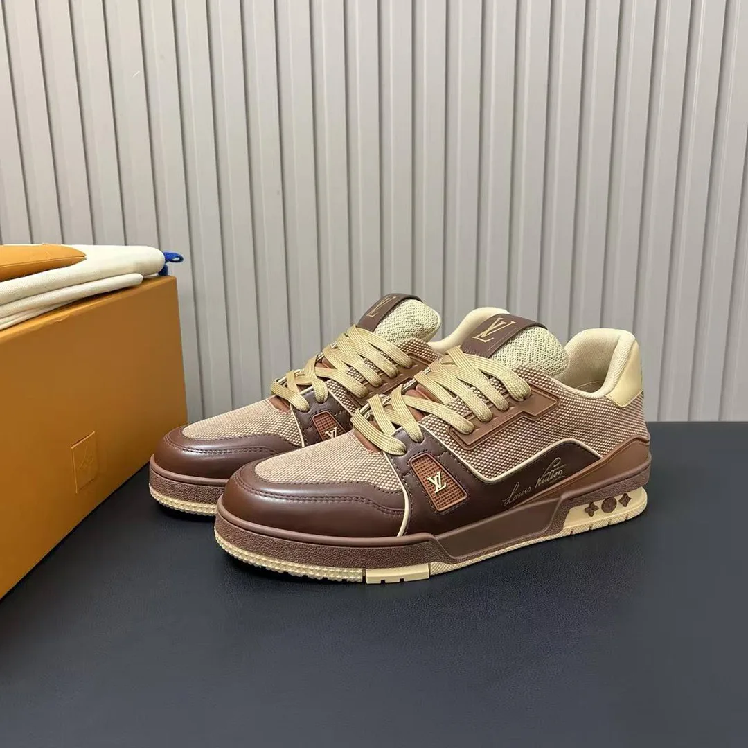 1AJ480 L.V Trainer Sneaker Textile Plain Calf Leather