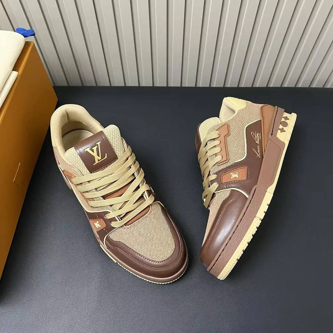 1AJ480 L.V Trainer Sneaker Textile Plain Calf Leather