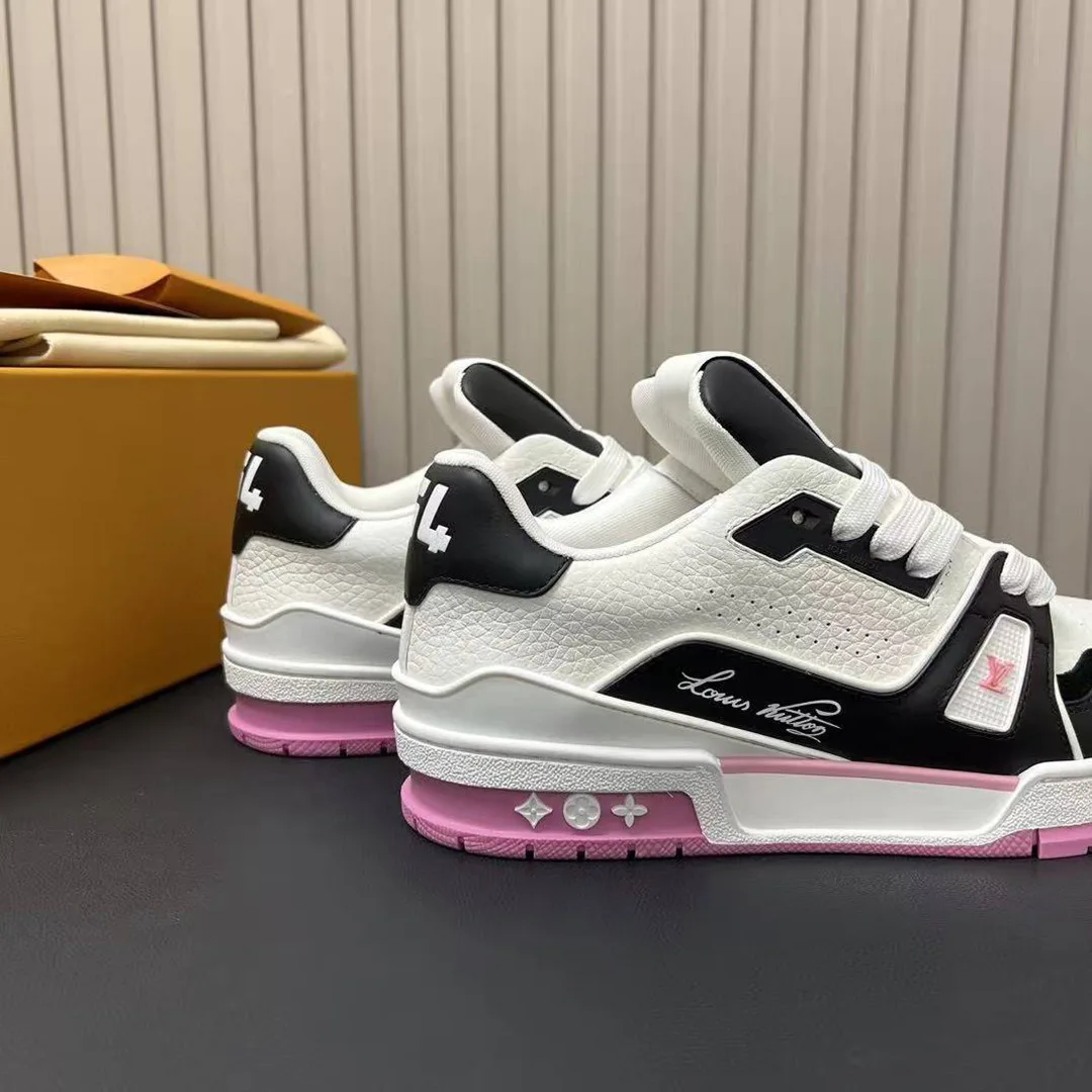 1ADDZE L.V Trainer Sneaker Grained Calf Leather