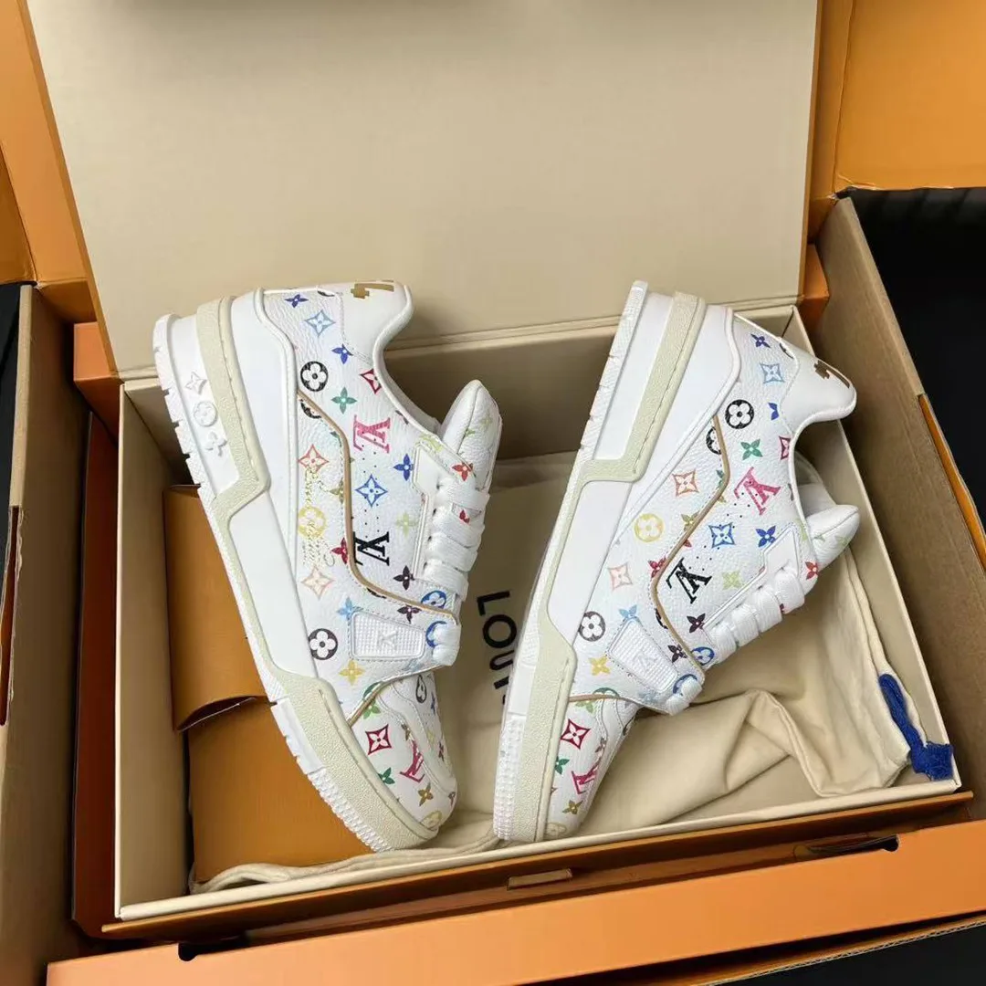 1AHEKS L.V x TM L.V Trainer Sneaker Murakami Multicolored Monogram Grained Calf Leather