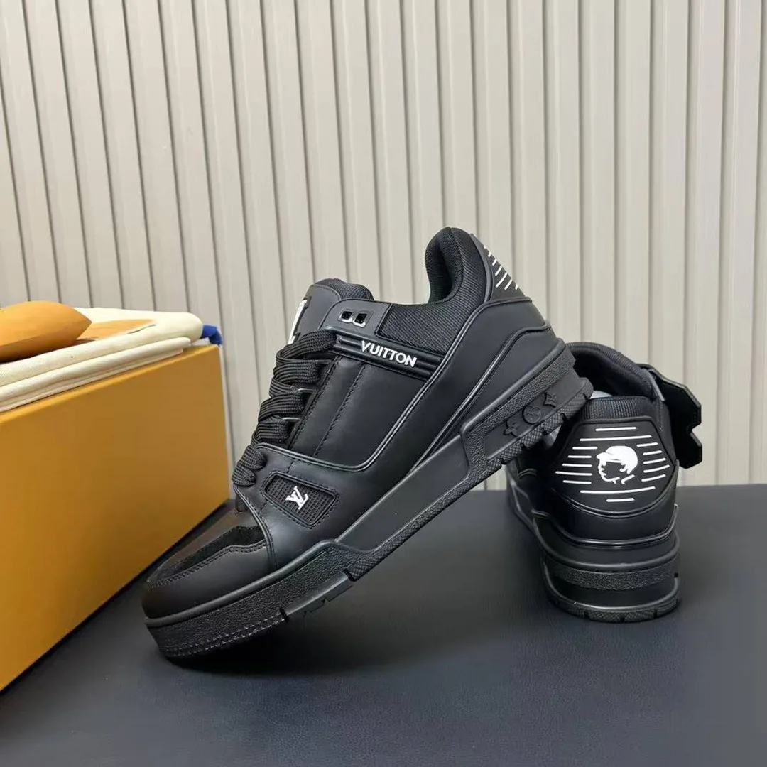 1AIKRZ L.V Trainer Sneaker Pharrell Williams and Nigo Plain Calf Leather