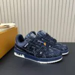 1AHWTL L.V Trainer Sneaker Monogram Tuffetage Denim - 1A8PU9 2 1AHWTL L.V Trainer Sneaker Monogram Tuffetage Denim